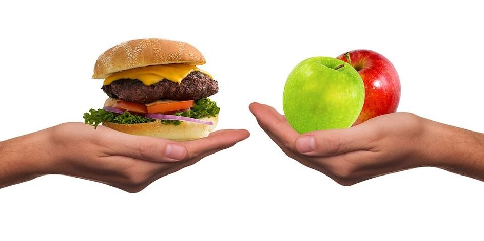 Escolhendo entre alimentos saudáveis ​​e não saudáveis